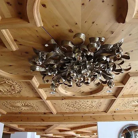 公寓 Saas-fee Sleeps 10 Wifi